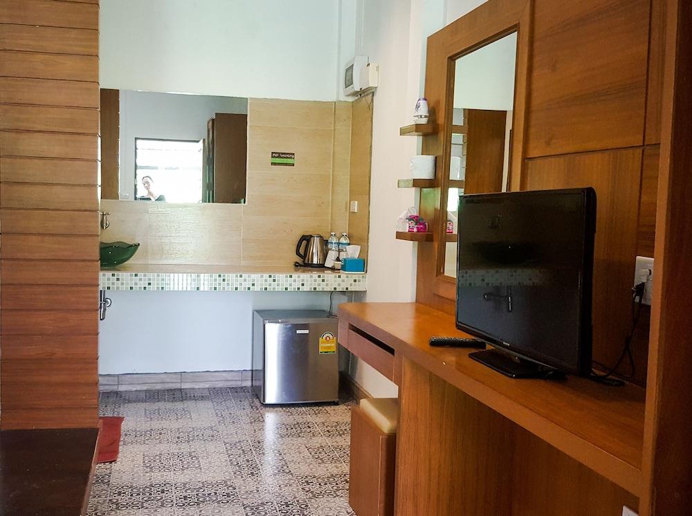 Ao Nang Glur Hostel מראה חיצוני תמונה